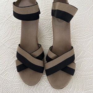 Elegant Black and Tan Women's Sandals. Worn a few times. Excellent condition